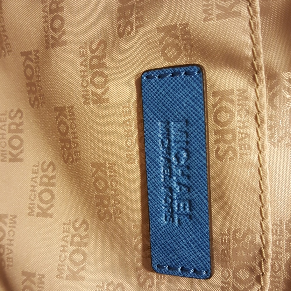 Michael Kors XL Tote Bag. - Picture 4 of 8